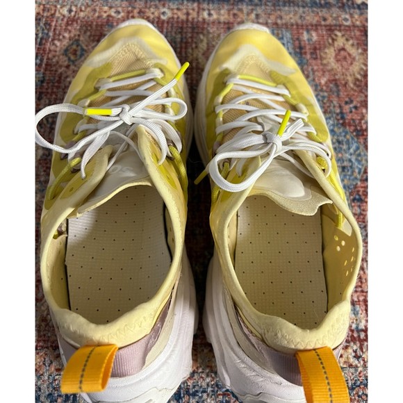 Sorel Kinetic Breakthru Tech Lace Sneakers in GUC. Size 8 - Picture 2 of 9